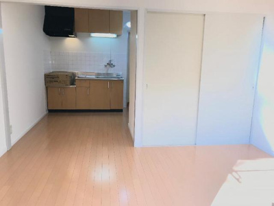 【居間・リビング】 | ニュー今井堂マンション | リビング