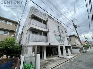 キューブ南塚口3の外観