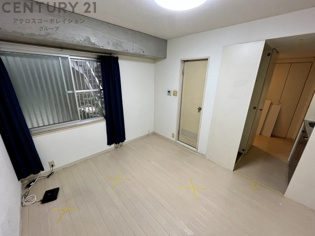 キューブ南塚口3の居間