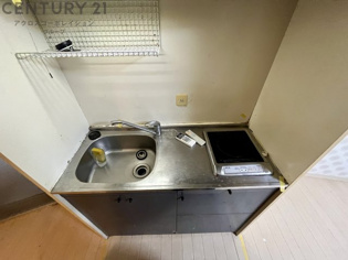 コンパクトなキッチンです！