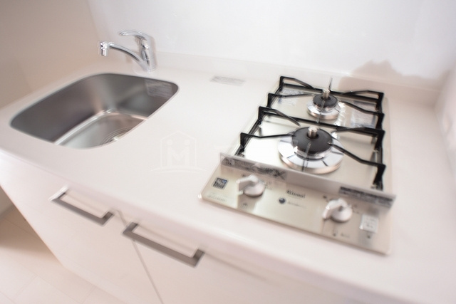 レジュールアッシュ九条のキッチン