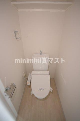 レジュールアッシュ九条のトイレ