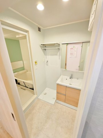 ローズガーデンの洗面所