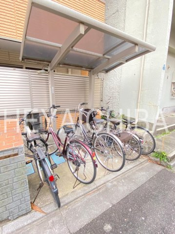 メゾンソレイユ浅草の設備|駐輪場