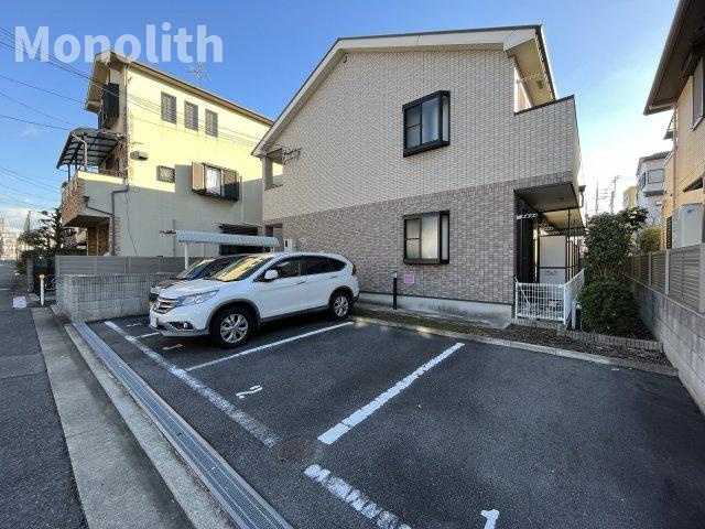 パルコート清水Ⅱ番館の駐車場