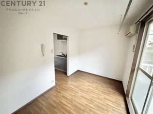 メゾン甲子園の居間