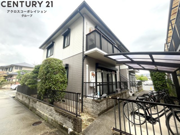 敷地内に駐輪場があります