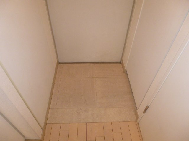 パレ・ホームズ田無の玄関