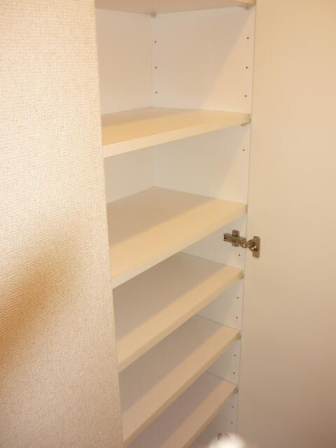 パレ・ホームズ田無の収納