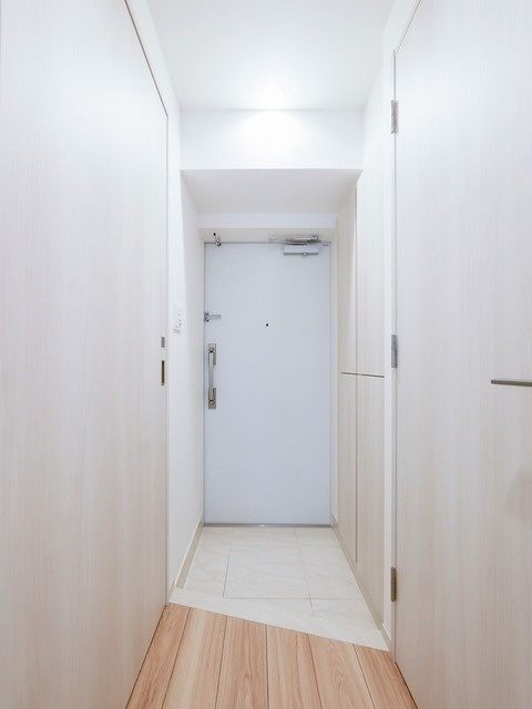 グランエール森下ＷＥＳＴの玄関