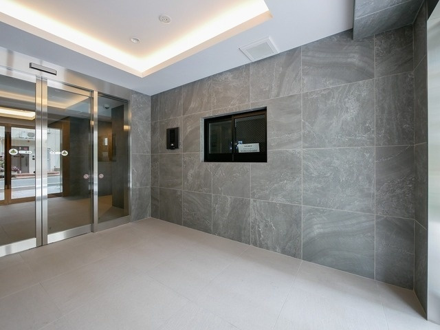 グランエール森下ＷＥＳＴのエントランス