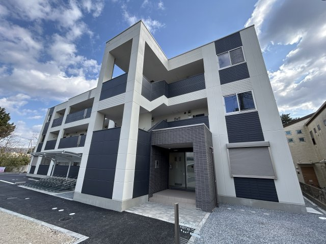 カーネル ベイスの画像