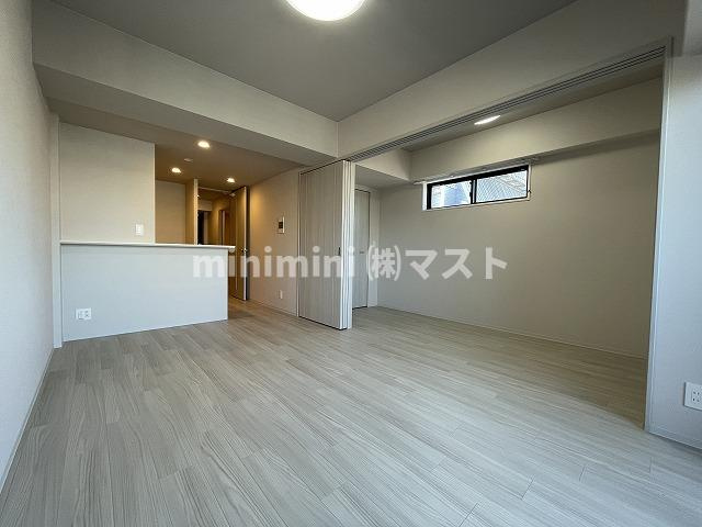 メトローサキョウマチボリの居間・リビング