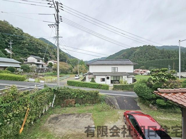 【前面道路含む現地写真】 | 木次町西日登中古戸建 | 前面道路含む現地写真です
