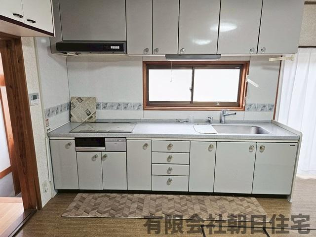 【キッチン】 | 木次町西日登中古戸建 | キッチンでお料理をお楽しみください