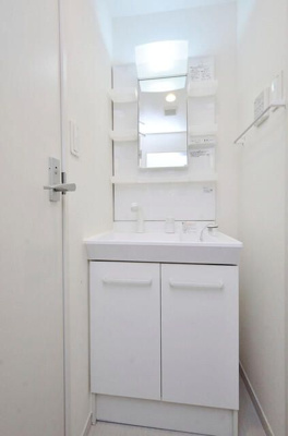 【洗面所】 | リブリ東林間(リブリヒガシリンカン)