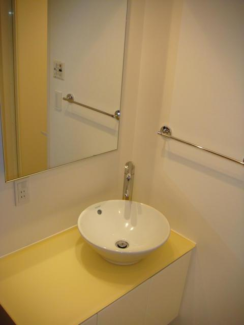 ドゥーエ五反田の独立洗面台|洗面台です