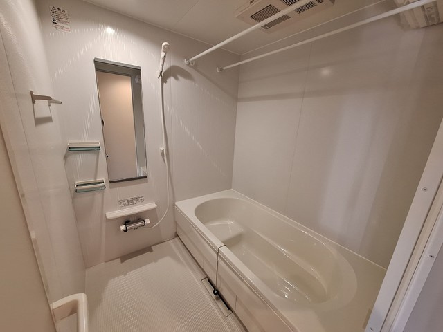 フォーシーズンの浴室|★追焚機能　浴室乾燥機付きバスルーム★