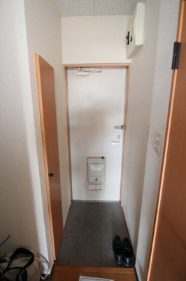 【玄関】 | サンマーチ日吉 | 別のお部屋の参考写真となります