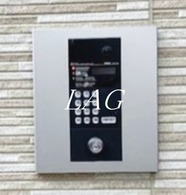 【セキュリティ】 | ＰＲＥＬＵＤＥ | オートロックです。