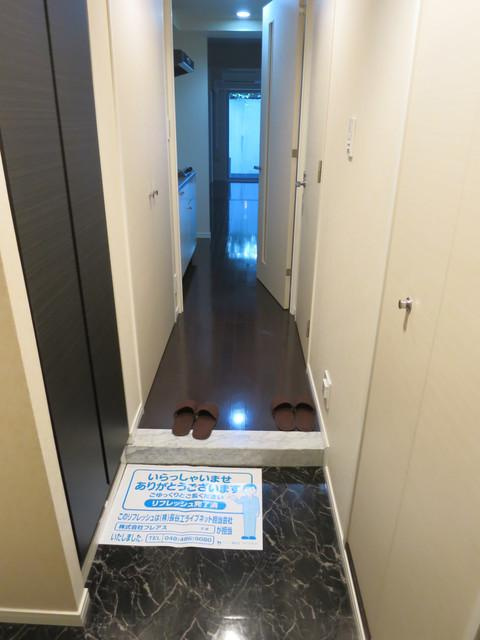 ドゥーエ参宮橋の玄関