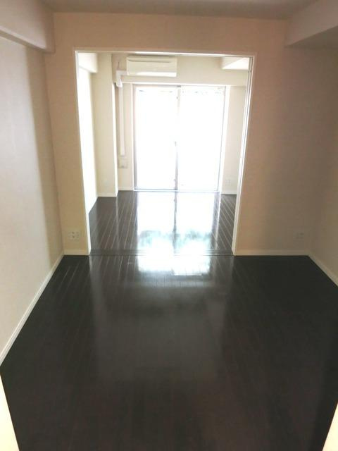 ドゥーエ参宮橋の居間・リビング