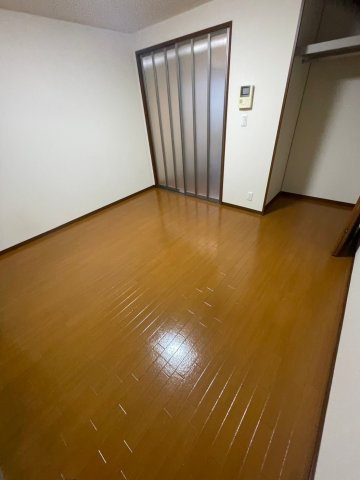 ベルハイムⅡの洋室