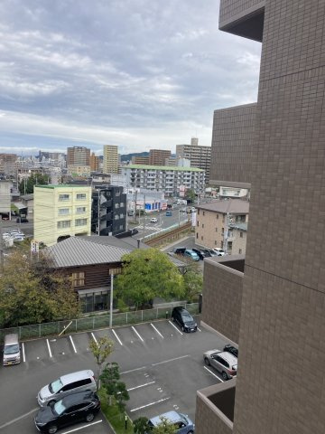 サーパス空港通の展望