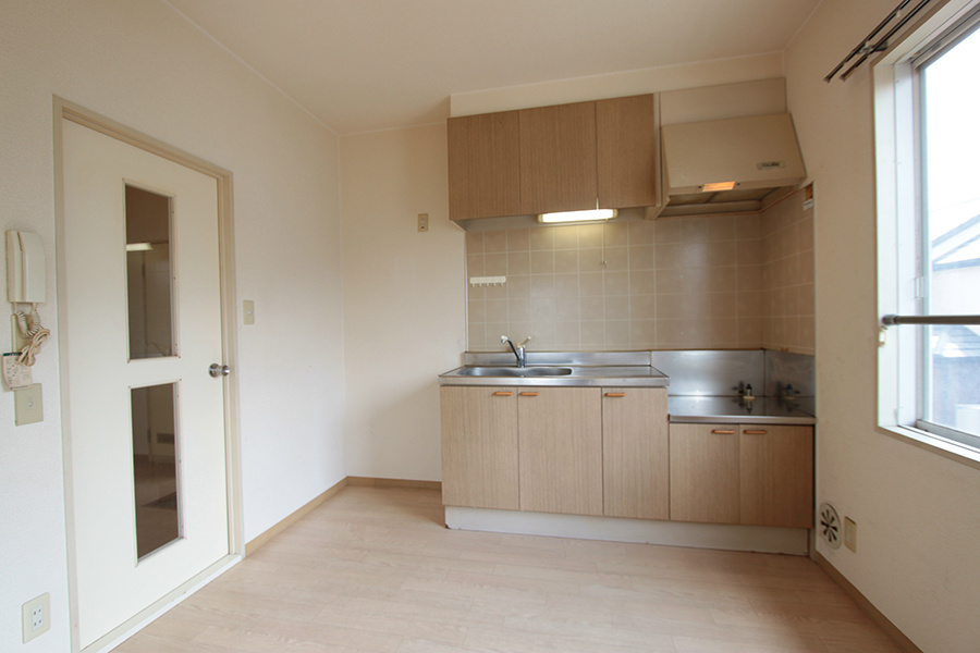 メゾン桐ケ窪Cのキッチン|K5.2帖　※別部屋反転間取り写真につき若干相違有