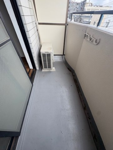 坂戸市日の出町の賃貸マンションのバルコニー