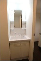 【洗面所】