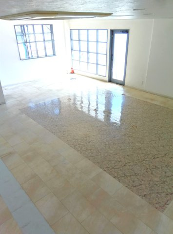 グランカーサ大牟田駅の内装