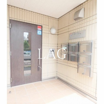 【エントランス】 | カーサ・コモド | エントランスです。