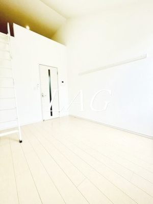 【居間・リビング】 | メイプルコート曳舟 | 洋室のお部屋です。