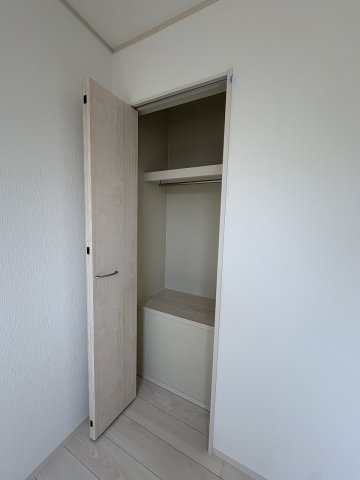 【収納】 | 福岡市東区青葉6丁目　A号棟（全2棟）【仲介手数料無料・0円】 | 施工例。施工例は完成時と異なる場合があります。