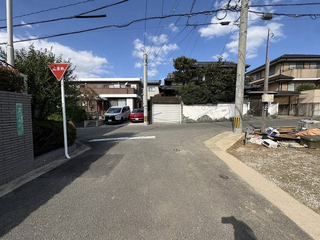 【その他】 | 福岡市東区青葉6丁目　B号棟（全2棟）【仲介手数料無料・0円】 | 現地写真。前面道路です。