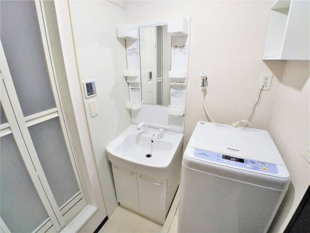 レオネクストチェリーガーデンの独立洗面台