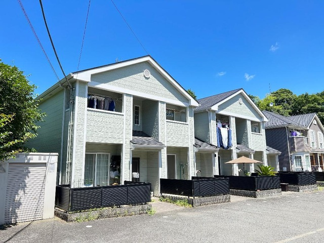 メゾンコリーヌのエントランス