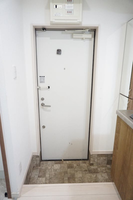 【玄関】 | キャメルWARABI | 玄関です