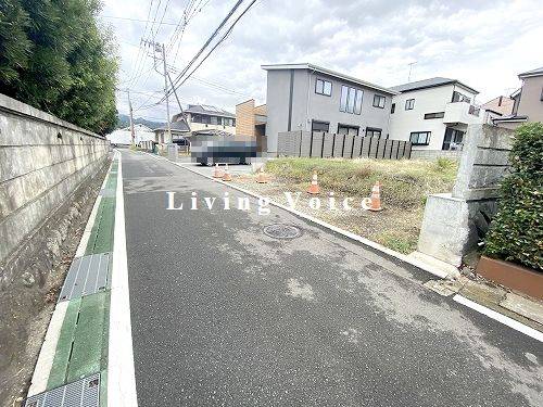 【前面道路含む現地写真】 | 【仲介手数料０円】伊勢原市串橋　土地（売地）　 | 【仲介手数料０円】伊勢原市串橋　土地（売地）　