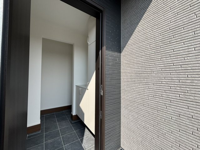 遠賀郡遠賀町松の本3丁目1期の玄関