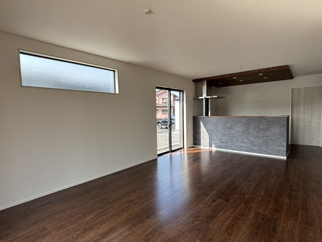 遠賀郡遠賀町松の本3丁目1期の居間・リビング