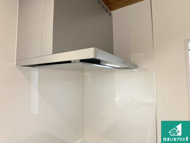 明石市松江　新築一戸建ての設備|汚れにくいスロットフィルタでお手入れラクラク！ＬＥＤ照明付き！