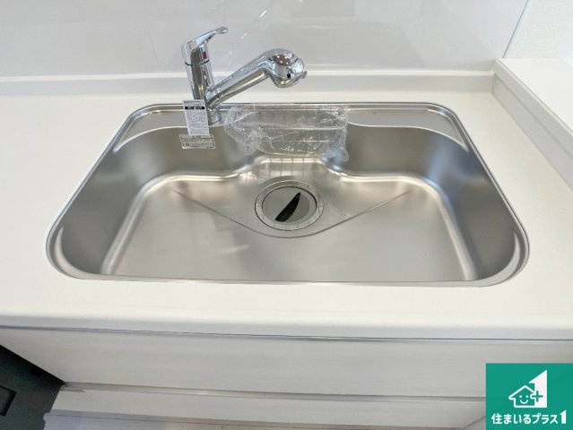 明石市松江　新築一戸建ての設備|広々としたシンクで食器洗いも楽々！