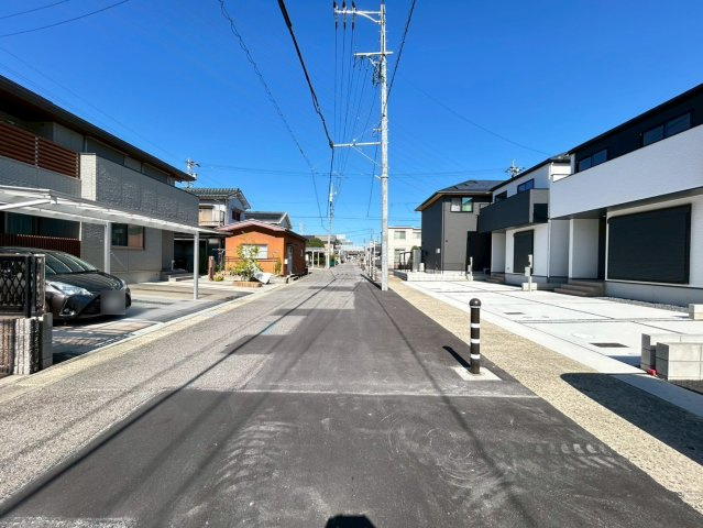 新築戸建　小牧市新町1期　全3区画分譲の前面道路含む現地写真|■前面道路　■ヤマダ不動産　株式会社リライフ　一宮店　■夢のマイホーム購入をフルサポートします！