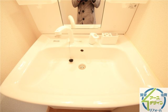 ファニータウン橋本の独立洗面台|※類似写真