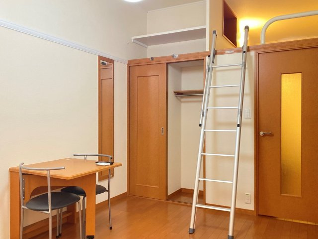 レオパレスＡＫＡＹＡＭＡの寝室