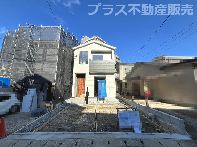 【外観】 | 春日市小倉4丁目1期　2号棟（全2棟）【仲介手数料無料・0円】 | まもなく完成。ご内覧は可能です。ご見学はプラス不動産販売にお任せ下さい。