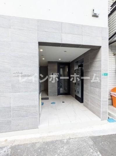 STYLE南千住のエントランス