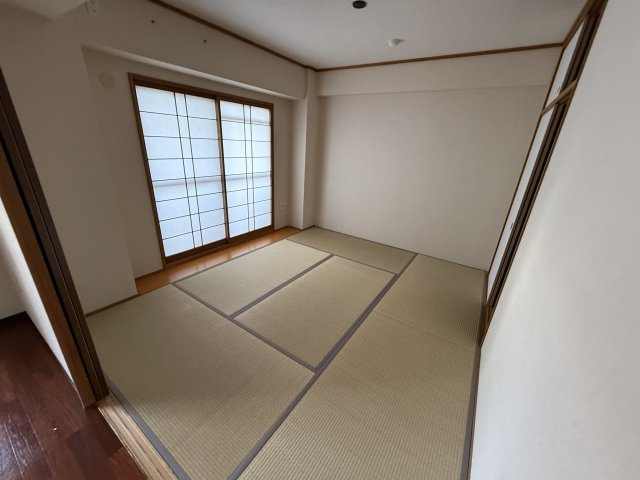 ヴァンベール向丘の和室